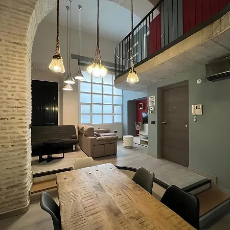 Living Centro Maestranza Apartment