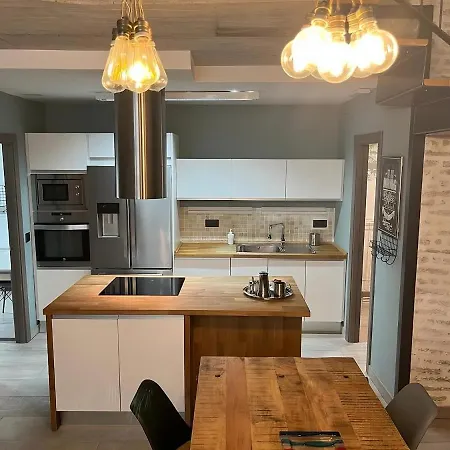Living Centro Maestranza Apartment