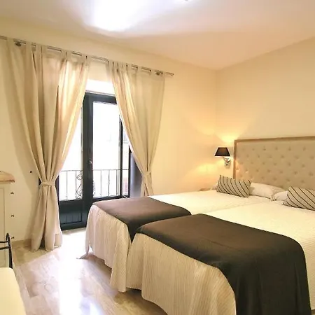 Living Centro Maestranza Apartment