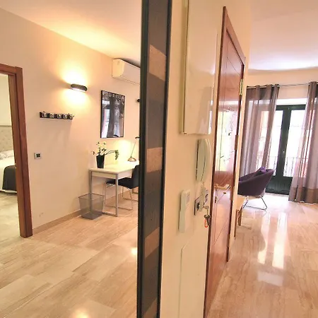 Living Centro Maestranza Apartment